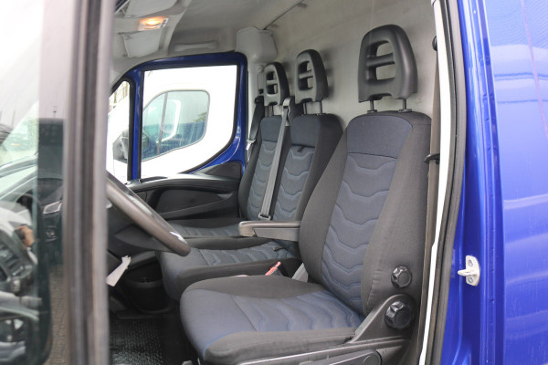 Iveco Daily 35S15 3.0 150pk L1 H1 Airco 3.5T Trekhaak