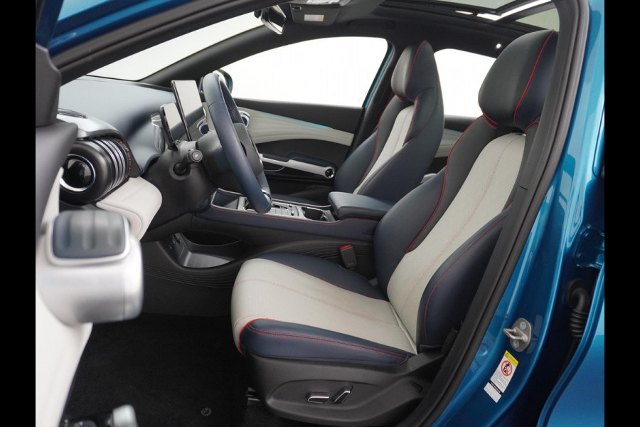 BYD ATTO 3 Design RIJKLAAR INCL. FABR. GARANTIE T/M 2028 | AANDRIJFLIJN EN ACCU ZELFS T/M 2030