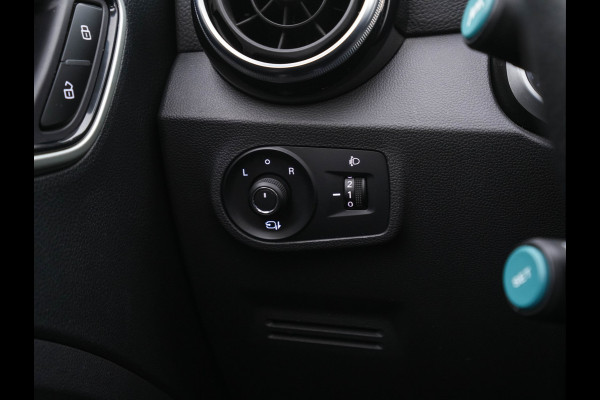 MG ZS EV Luxury 45 kWh (INCL-BTW) *PANO | FULL-LEATHER | CCS-FASTLOADER | KEYLESS | NAVI-FULLMAP | ADAPTIVE-CRUISE | CAMERA | HEATED-SEATS | CARPLAY | LANE-ASSIST | SPORT-SEATS | 17"ALU*