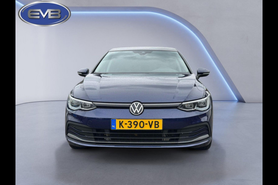 Volkswagen Golf 1.4 eHybrid STYLE, panoramadak, sportinterieur, trekhaak,19 inch, nl auto met nationale auto pas
