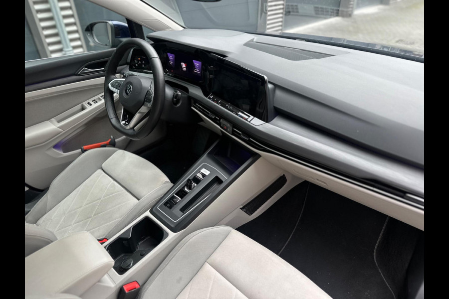 Volkswagen Golf 1.4 eHybrid STYLE, panoramadak, sportinterieur, trekhaak,19 inch, nl auto met nationale auto pas
