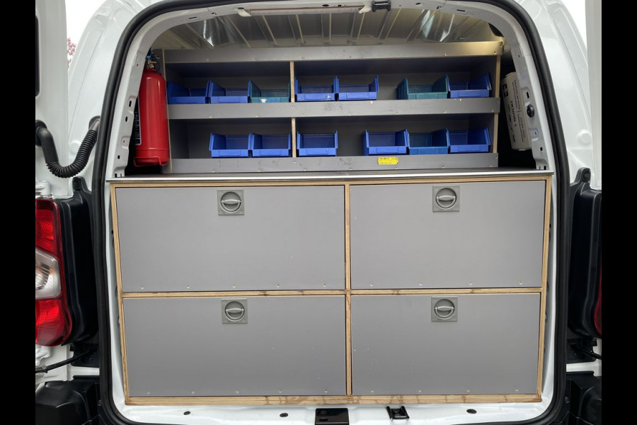 Opel Combo 1.5 D E6 102pk L2 Edition BPM Vrij! Lease €212 p/m, Bedrijfsinrichting, 2x Schuifdeur, Airco, PDC, Cruise controle, onderhoudshistorie aanwezig
