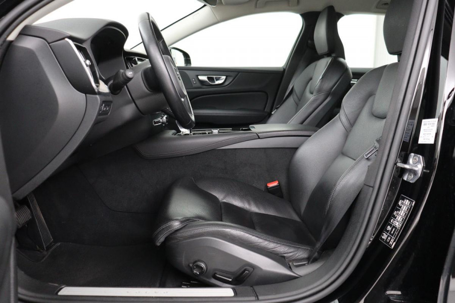 Volvo V60 2.0 T8 Recharge AWD Inscription | Leder | Stoelverwarming | Camera | Carplay | Memory | Adaptive cruise | Keyless | Full LED