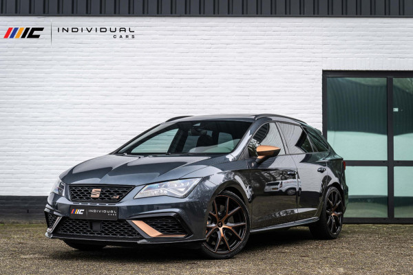 Seat León ST 2.0 TSI CUPRA R 4DRIVE ACC DCC Carbon Beats Pano