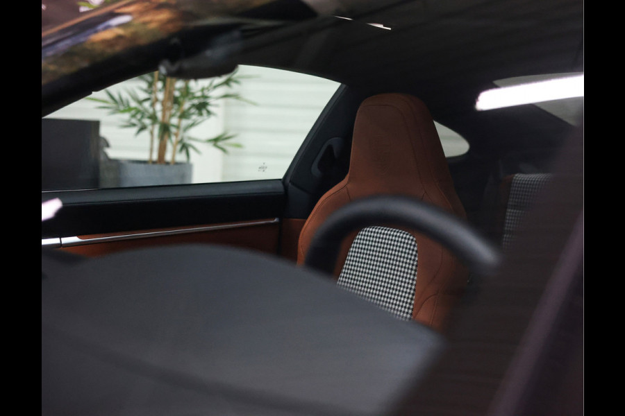 Porsche 911 3.0 Carrera *Heritage Design*Sport Design*Chrono*Schuifdak*