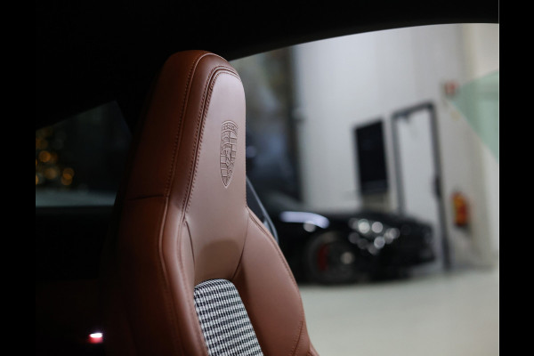 Porsche 911 3.0 Carrera *Heritage Design*Sport Design*Chrono*Schuifdak*