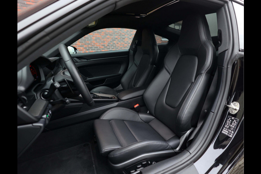 Porsche 911 3.0 Carrera *Facelift*992.2*Schuifdak*Sport Chrono*