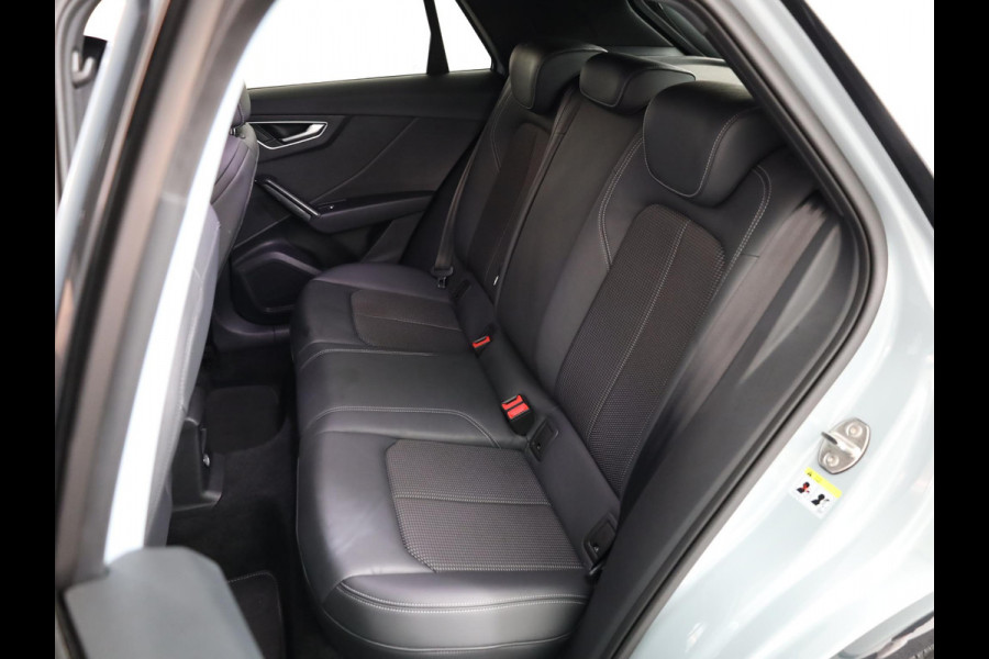 Audi Q2 35 TFSI S Edition Private lease vanaf €629,- pm | 150 pk S-tronic | Verlengde garantie | Navigatie | Parkeersensoren achter | Adaptieve cruise control | Matrix LED koplampen | S-line |