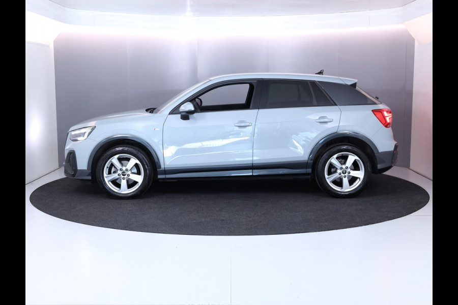 Audi Q2 35 TFSI S Edition Private lease vanaf €629,- pm | 150 pk S-tronic | Verlengde garantie | Navigatie | Parkeersensoren achter | Adaptieve cruise control | Matrix LED koplampen | S-line |