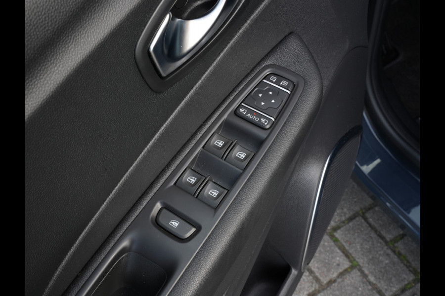 Renault Captur 1.3 TCe Intens | Keyless | Navigatie | Climate Control | LED | Camera
