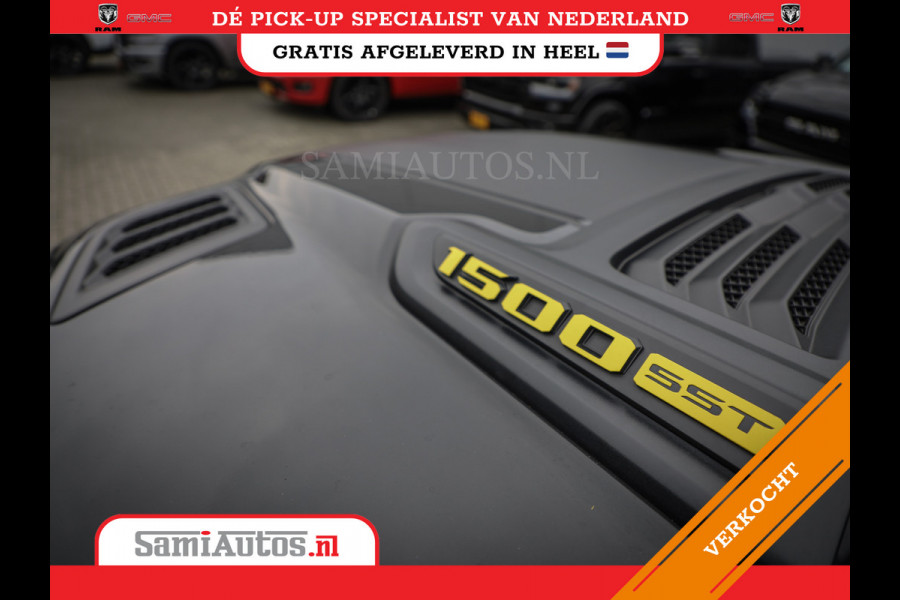 Dodge Ram PREMIUM NIGHT | MAY 2025 BOM VOL + HUD & 14.4 INCH SCHERM | LUCHTVERING | 420PK 636 Nm | PRIJS MET LPG EN COVER EN GARANTIE | DUBBELE CABINE | PICK UP | 5 PERSOONS | DC | GRIJSKENTEKEN | VOORRAAD NR 2232 - 3424