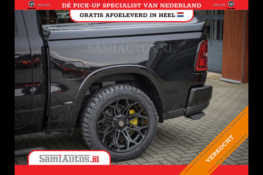 Dodge Ram PREMIUM NIGHT | MAY 2025 BOM VOL + HUD & 14.4 INCH SCHERM | LUCHTVERING | 420PK 636 Nm | PRIJS MET LPG EN COVER EN GARANTIE | DUBBELE CABINE | PICK UP | 5 PERSOONS | DC | GRIJSKENTEKEN | VOORRAAD NR 2232 - 3424
