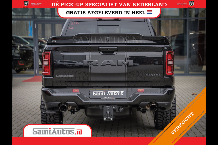 Dodge Ram PREMIUM NIGHT | MAY 2025 BOM VOL + HUD & 14.4 INCH SCHERM | LUCHTVERING | 420PK 636 Nm | PRIJS MET LPG EN COVER EN GARANTIE | DUBBELE CABINE | PICK UP | 5 PERSOONS | DC | GRIJSKENTEKEN | VOORRAAD NR 2232 - 3424