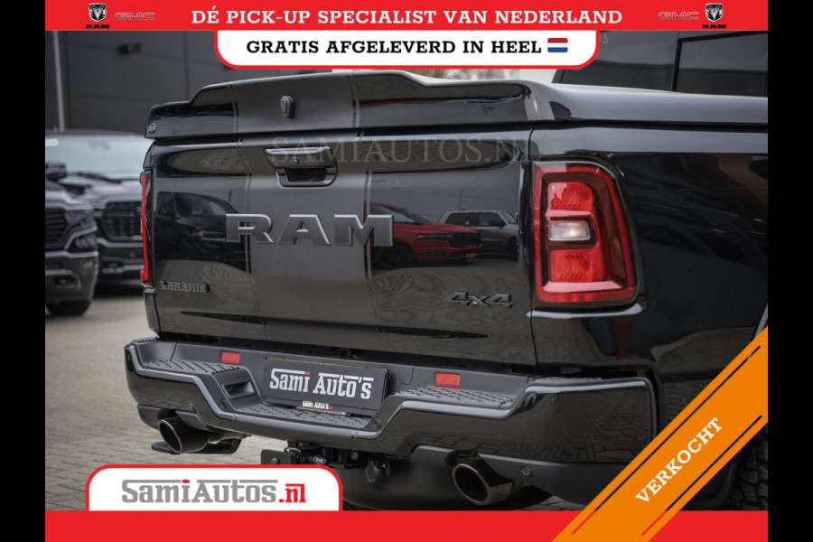 Dodge Ram PREMIUM NIGHT | MAY 2025 BOM VOL + HUD & 14.4 INCH SCHERM | LUCHTVERING | 420PK 636 Nm | PRIJS MET LPG EN COVER EN GARANTIE | DUBBELE CABINE | PICK UP | 5 PERSOONS | DC | GRIJSKENTEKEN | VOORRAAD NR 2232 - 3424