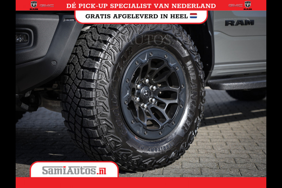 Dodge Ram 1500 TRX LUNAR EDITION | ZEER ZELDZAAM | 6.2 SUPERCHARGED 702 PK HELLCAT | FULL OPTION | CERAMIC GREY | PANORAMA | CARBON PACK | BLACK BEADLOCK WHEELS | BPM VRIJ | LAUNCH CONTROL | 4X4 | 360CAMERA Rijklaar prijs met garantie en genoemde opties en extra's.
