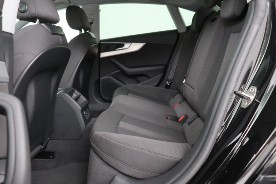 Audi A5 40 TFSI Pro Line Plus | Stoelverwarming | Carplay | Sportstoelen | Virtual Cockpit | Full LED | Climate control | Cruise control
