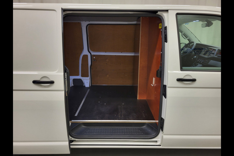 Volkswagen Transporter 2.0TDI 150pk L2/H1 Automaat Euro 6!