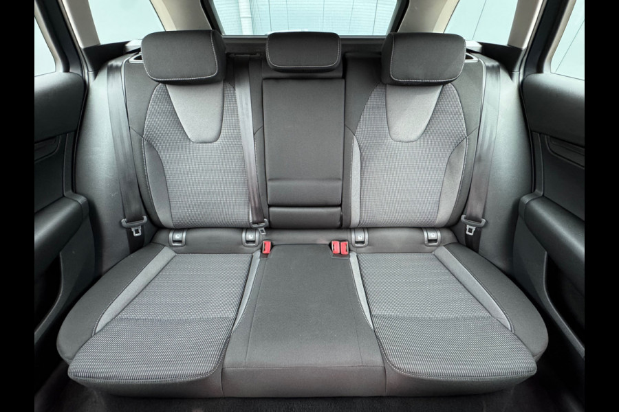 Škoda Octavia Combi * Trekhaak * Visueel Cockpit * AppleCarPlay * Pdc Voor + Achter *