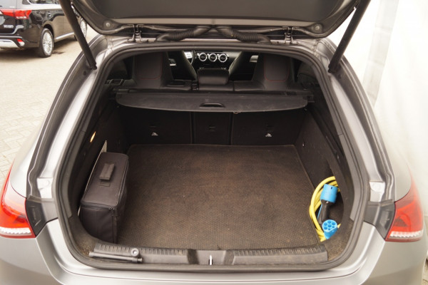 Mercedes-Benz CLA-Klasse Shooting Brake 250e Business Solution AMG -NAVI-LED-NAVI-