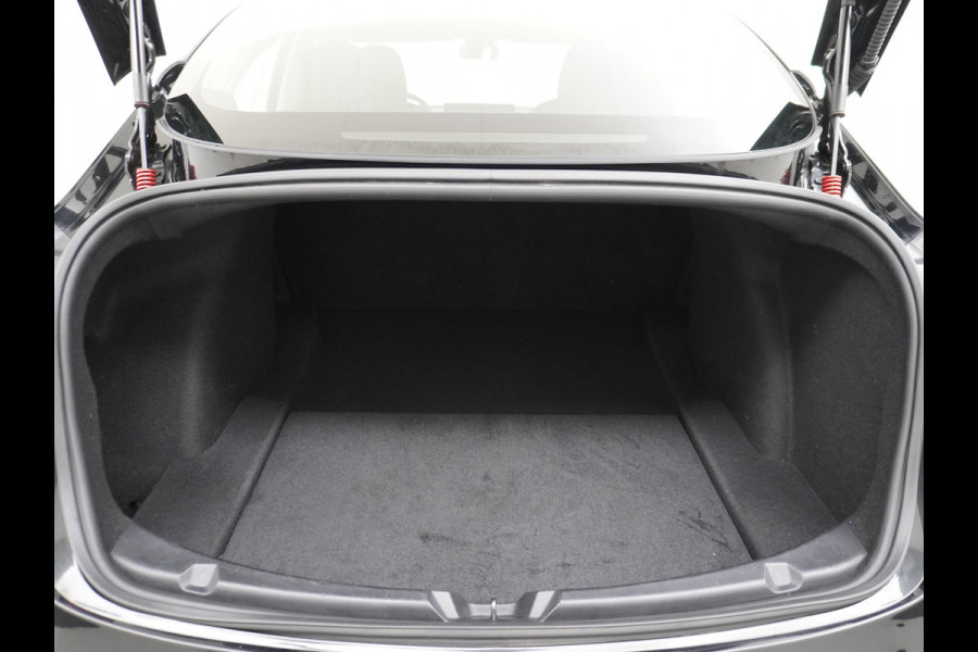 Tesla Model 3 RWD SR+ 60kWh 325PK FSD 3-Computer 18" AutoPilot Leder PanoDak Adaptive-Cruise Lmv Camera's Elektr.-Stuur+Stoelen+Spiegels+Geheu Navi LED Comfortstoelen ACC DAB Voorverwarmen interieur via App Keyless via Telefoonsleutel One-Pedal-Drive Origineel Nederlandse auto tot 11kw laden thuis! Garantie Accu tot  03-03-2028 max 160.000km 1.584kg licht!
