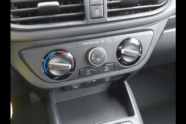 Hyundai i10 1.0 Comfort Smart VAN: €22.690.740 VOOR: €21.690