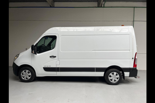 Renault Master Servicewagen T35 2.3 dCi 145pk euro6 L2H2 Energy BOTT inrichting Victron V230 Standkachel Trekhaak RIJKLAARPRIJS!