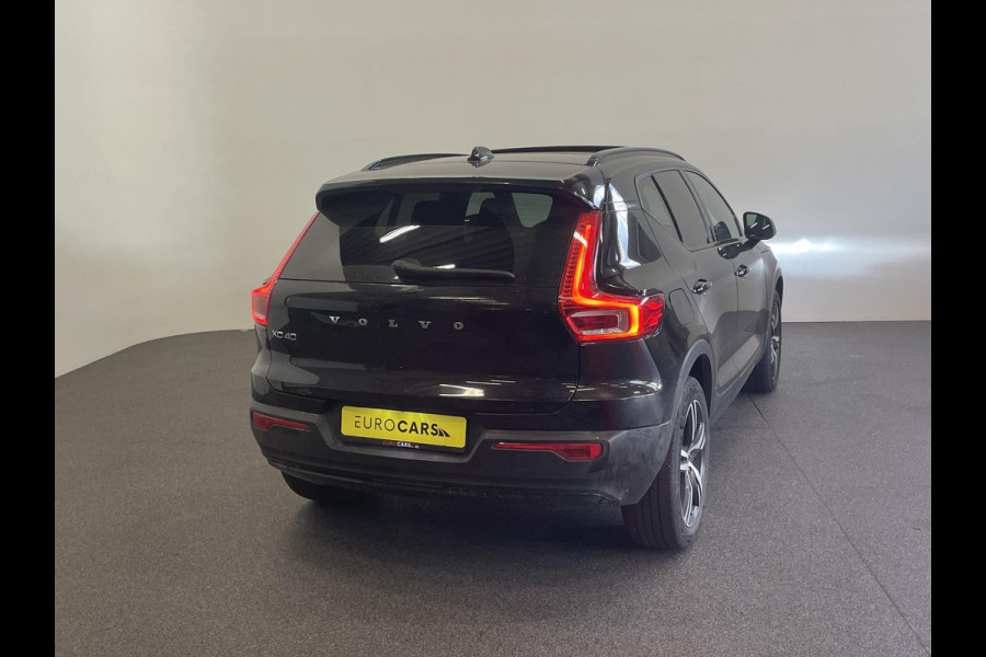 Volvo XC40 1.5 T5 Aut PHEV Recharge R-Design 262 PK Panoramadak Airco Cruise Control Leder Interieur Trekhaak Full LED Light Pack Winterpakket PRO