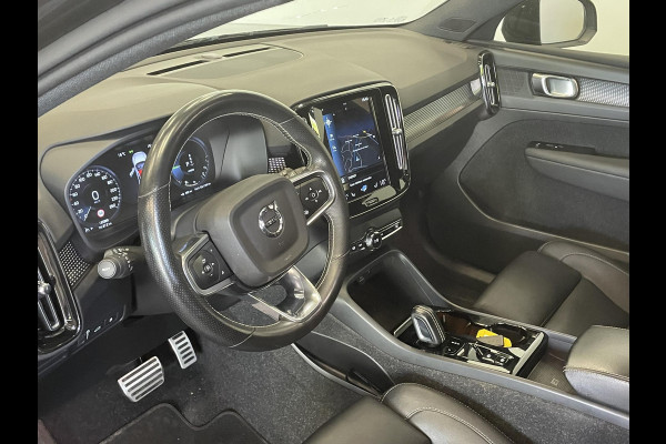 Volvo XC40 1.5 T5 Aut PHEV Recharge R-Design 262 PK Panoramadak Airco Cruise Control Leder Interieur Trekhaak Full LED Light Pack Winterpakket PRO