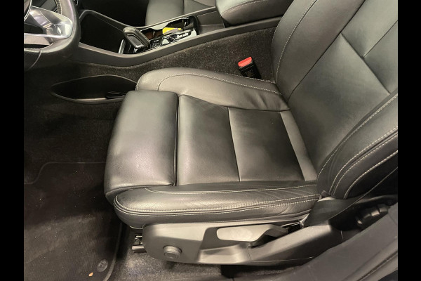 Volvo XC40 1.5 T5 Aut PHEV Recharge R-Design 262 PK Panoramadak Airco Cruise Control Leder Interieur Trekhaak Full LED Light Pack Winterpakket PRO
