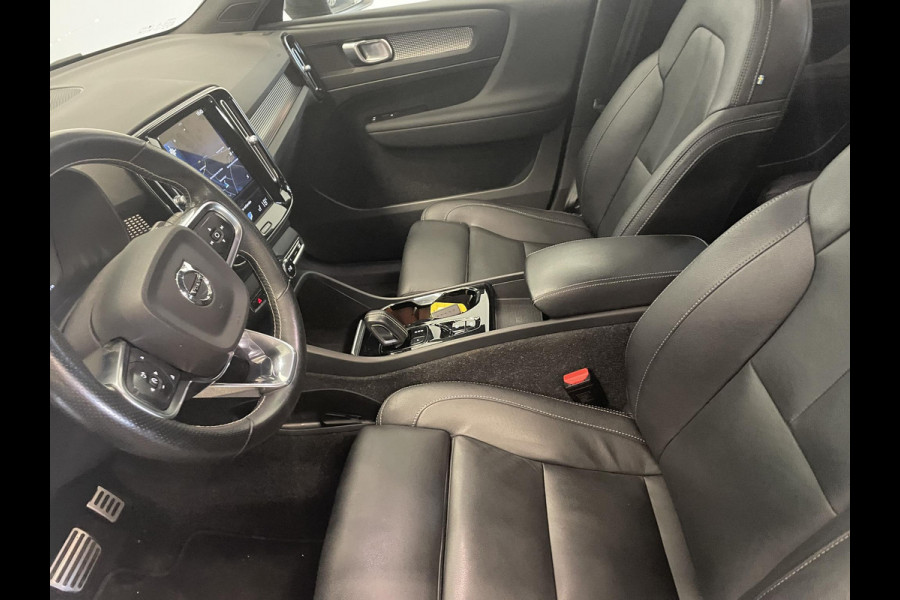 Volvo XC40 1.5 T5 Aut PHEV Recharge R-Design 262 PK Panoramadak Airco Cruise Control Leder Interieur Trekhaak Full LED Light Pack Winterpakket PRO
