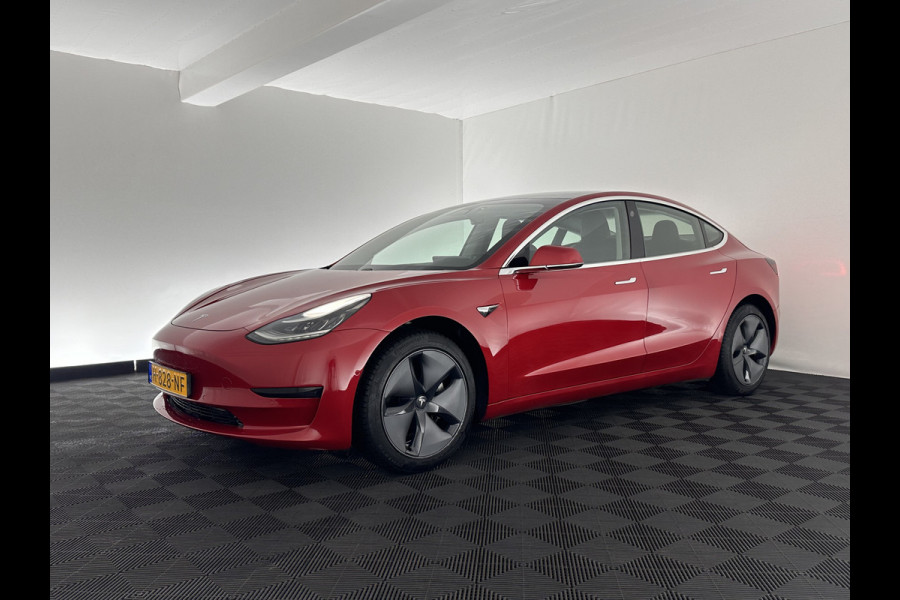 Tesla Model 3 Standard RWD Plus 60 kWh [ 3-Fase ] (INCL-BTW) Aut. *PANO | AUTO-PILOT | NAPPA-LEATHER | KEYLESS | FULL-LED | MEMORY-PACK | SURROUND-VIEW | DAB | CARPLAY | DIGI-COCKPIT | LANE-ASSIST | COMFORT-SEATS | 18"ALU*