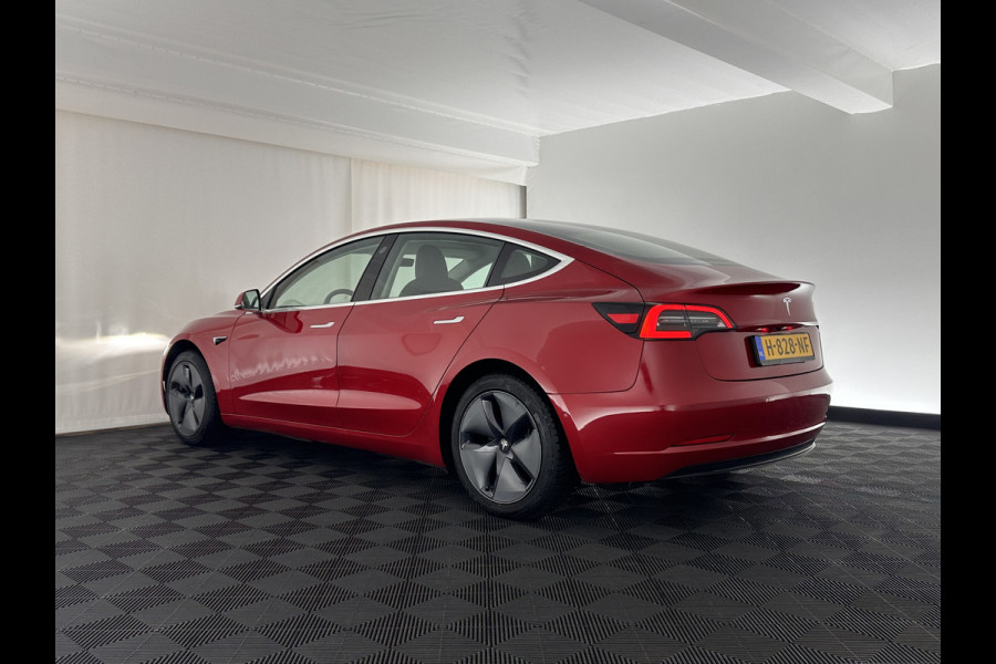 Tesla Model 3 Standard RWD Plus 60 kWh [ 3-Fase ] (INCL-BTW) Aut. *PANO | AUTO-PILOT | NAPPA-LEATHER | KEYLESS | FULL-LED | MEMORY-PACK | SURROUND-VIEW | DAB | CARPLAY | DIGI-COCKPIT | LANE-ASSIST | COMFORT-SEATS | 18"ALU*