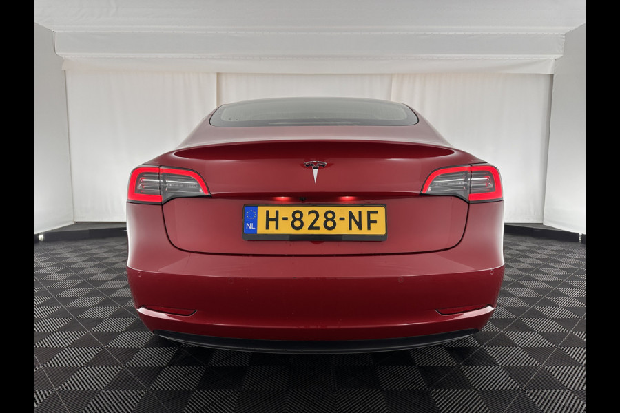 Tesla Model 3 Standard RWD Plus 60 kWh [ 3-Fase ] (INCL-BTW) Aut. *PANO | AUTO-PILOT | NAPPA-LEATHER | KEYLESS | FULL-LED | MEMORY-PACK | SURROUND-VIEW | DAB | CARPLAY | DIGI-COCKPIT | LANE-ASSIST | COMFORT-SEATS | 18"ALU*