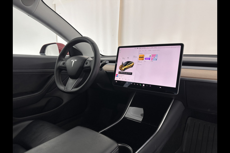 Tesla Model 3 Standard RWD Plus 60 kWh [ 3-Fase ] (INCL-BTW) Aut. *PANO | AUTO-PILOT | NAPPA-LEATHER | KEYLESS | FULL-LED | MEMORY-PACK | SURROUND-VIEW | DAB | CARPLAY | DIGI-COCKPIT | LANE-ASSIST | COMFORT-SEATS | 18"ALU*