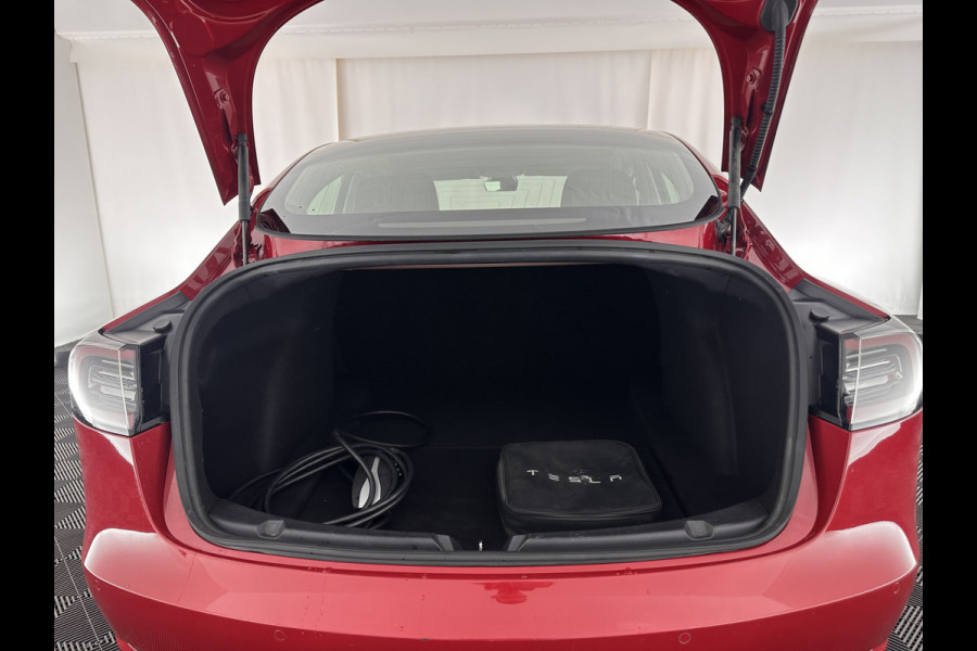 Tesla Model 3 Standard RWD Plus 60 kWh [ 3-Fase ] (INCL-BTW) Aut. *PANO | AUTO-PILOT | NAPPA-LEATHER | KEYLESS | FULL-LED | MEMORY-PACK | SURROUND-VIEW | DAB | CARPLAY | DIGI-COCKPIT | LANE-ASSIST | COMFORT-SEATS | 18"ALU*