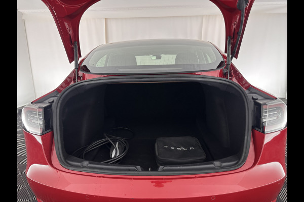 Tesla Model 3 Standard RWD Plus 60 kWh [ 3-Fase ] (INCL-BTW) Aut. *PANO | AUTO-PILOT | NAPPA-LEATHER | KEYLESS | FULL-LED | MEMORY-PACK | SURROUND-VIEW | DAB | CARPLAY | DIGI-COCKPIT | LANE-ASSIST | COMFORT-SEATS | 18"ALU*
