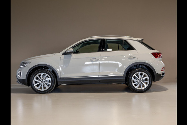 Volkswagen T-Roc 1.5 TSI Life Edition / 150pk / Achteruitrijcamera / Cruise / Apple Carplay