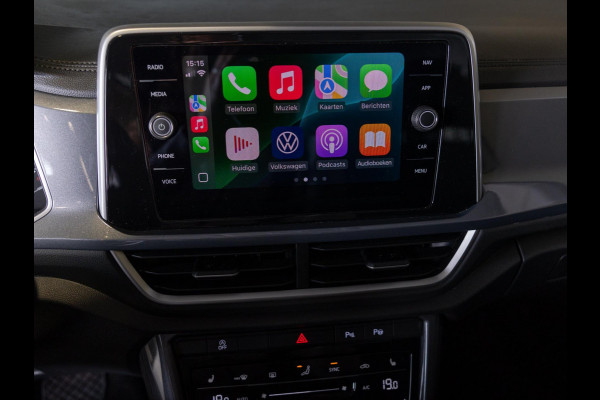 Volkswagen T-Roc 1.5 TSI Life Edition / 150pk / Achteruitrijcamera / Cruise / Apple Carplay