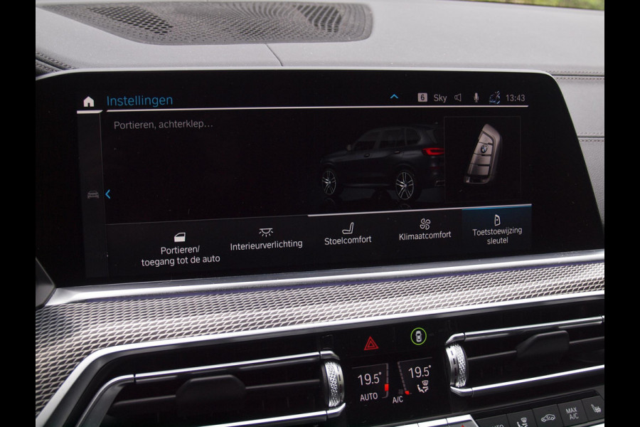 BMW X5 xDrive45e High Executive | Camera | Harman Kardon | Cruise Control | Sfeerverlichting | M-Pakket |