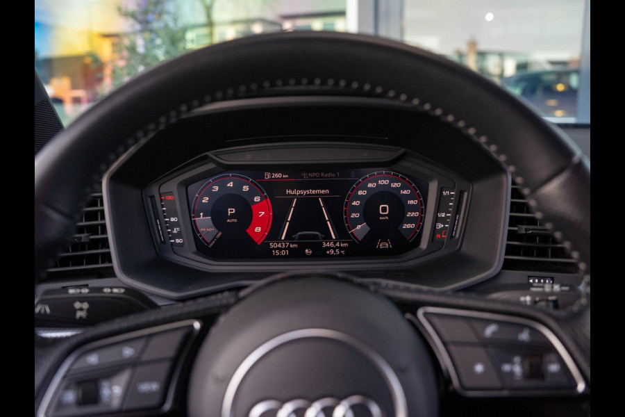 Audi A1 Sportback 40 TFSI Pro Line S / Keyless / Stoelverwarming / CarPlay / Sensoren / 18 inch / Audi Sound
