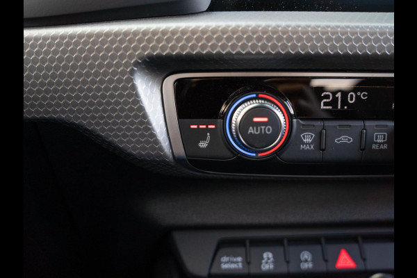 Audi A1 Sportback 40 TFSI Pro Line S / Keyless / Stoelverwarming / CarPlay / Sensoren / 18 inch / Audi Sound