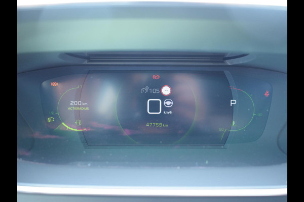 Peugeot 208 1.2 PureTech GT Pack PANORAMADAK | AUTOMAAT | NAVIGATIE / CARPLAY | ACHTERUITRIJCAMERA MET SENSOREN |
