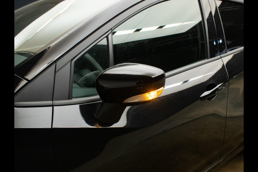 Nissan Micra 1.0 IG-T Acenta Sport (APPLE CARPLAY,NAVI,LED,CRUISE,CAMERA,PDC,GETINT,DAB,SPOILER,LM VELGEN,NIEUWE APK,NETTE STAAT)