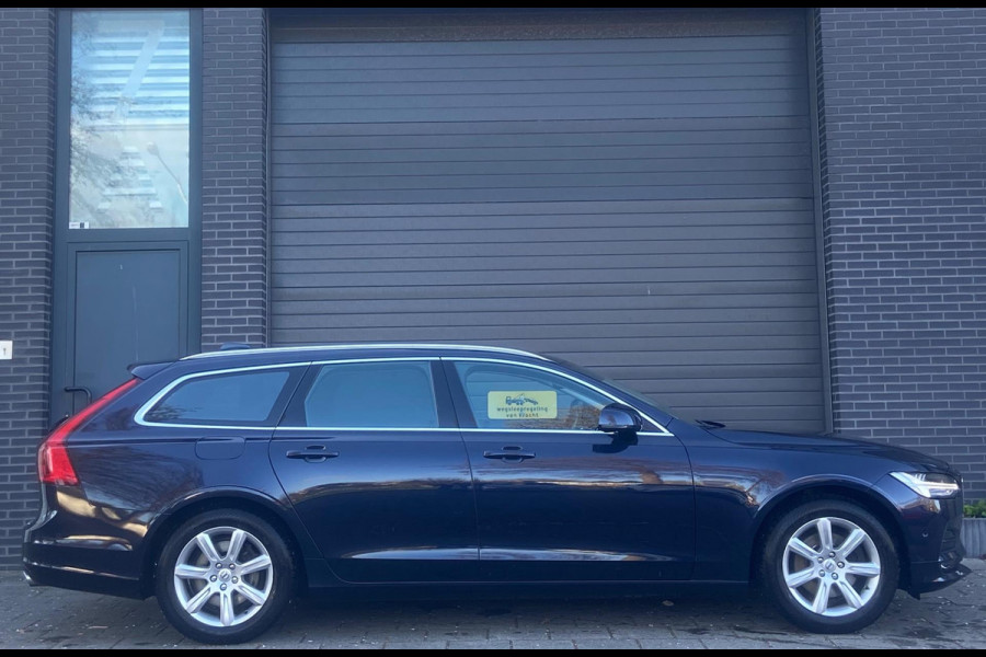 Volvo V90 2.0 D4 MOMENTUM AUT/LEDER/LANE/RSI/PDC