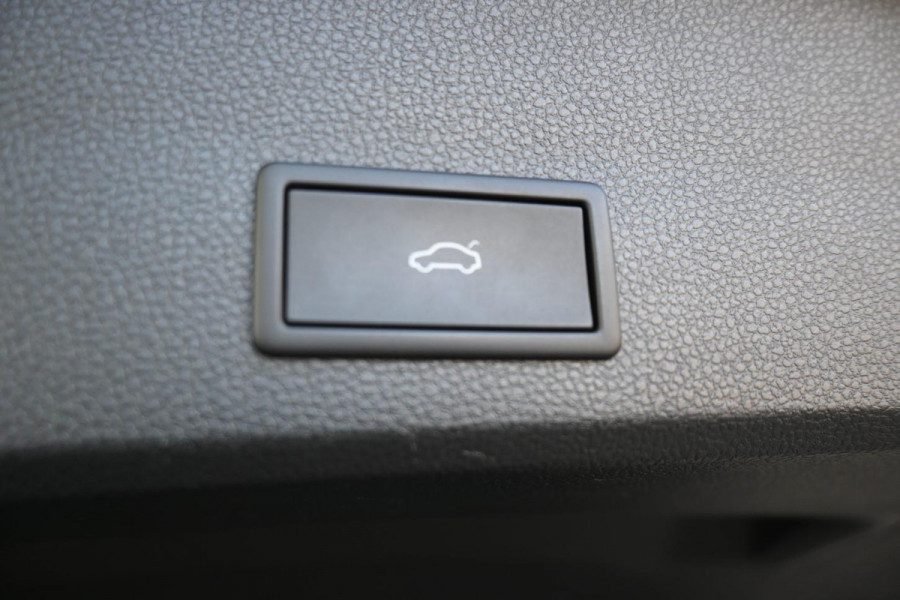 Seat Ateca 1.5 TSI FR Business Virtual A.Cruise Trekhaak Sfeer Cam '21