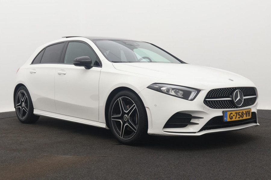 Mercedes-Benz A-Klasse 180 Business Solution AMG Night Upgrade Automaat (PANORAMADAK, STOELVERWARMING, CAMERA, 1e EIGENAAR)