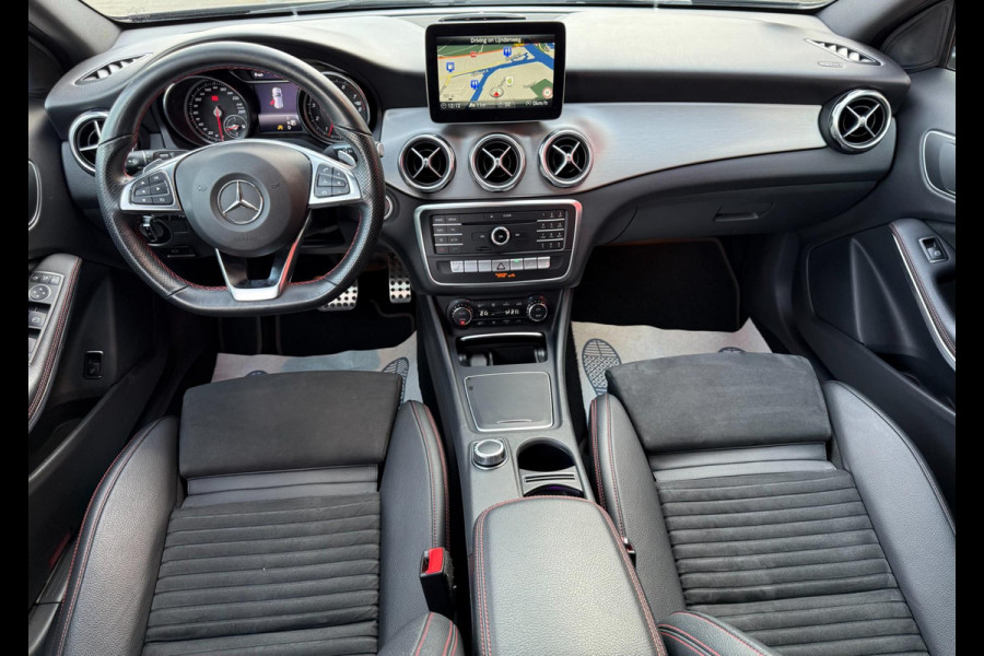 Mercedes-Benz GLA 180 Business Solution AMG Limited