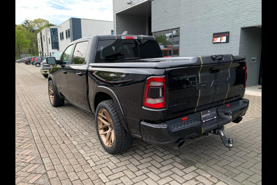 Dodge Ram 1500 Limited Night 5.7 V8 401PK 360cam 4X4 PANO Luchtvering