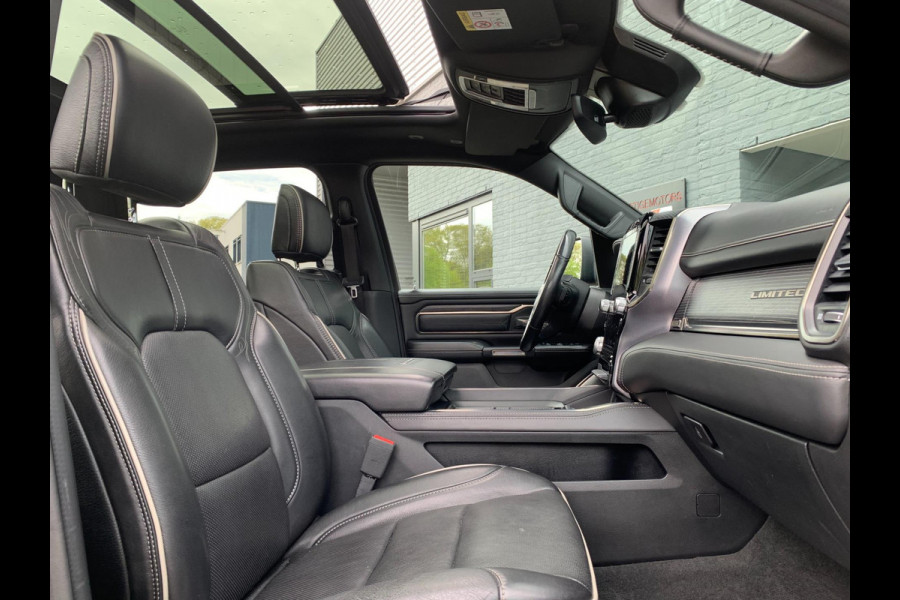 Dodge Ram 1500 Limited Night 5.7 V8 401PK 360cam 4X4 PANO Luchtvering