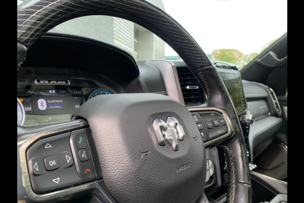 Dodge Ram 1500 Limited Night 5.7 V8 401PK 360cam 4X4 PANO Luchtvering